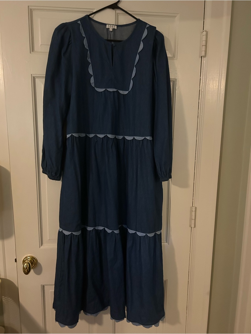NWOT Women’s TCEC Denim Midi Dress - Size Medium